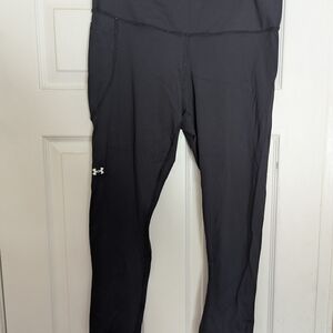 Under Armour Women's Black Leggings With Pockets